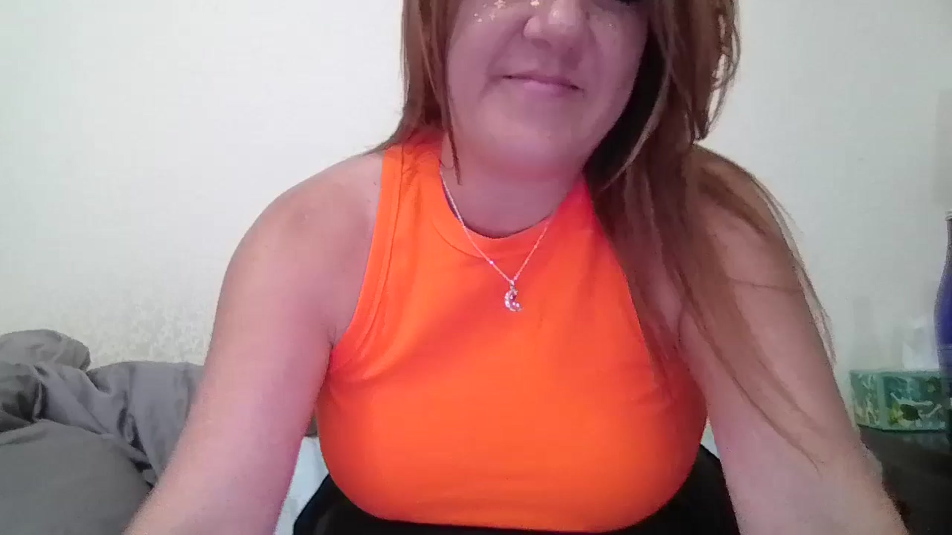 Gallery image thumbnail from Kenzie_leigh's myfreecams stream on, 10/15/2025, 19:15 image 8 of 20