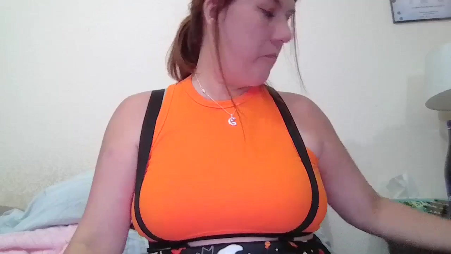 Gallery image thumbnail from Kenzie_leigh's myfreecams stream on, 10/23/2025, 17:21 image 5 of 20