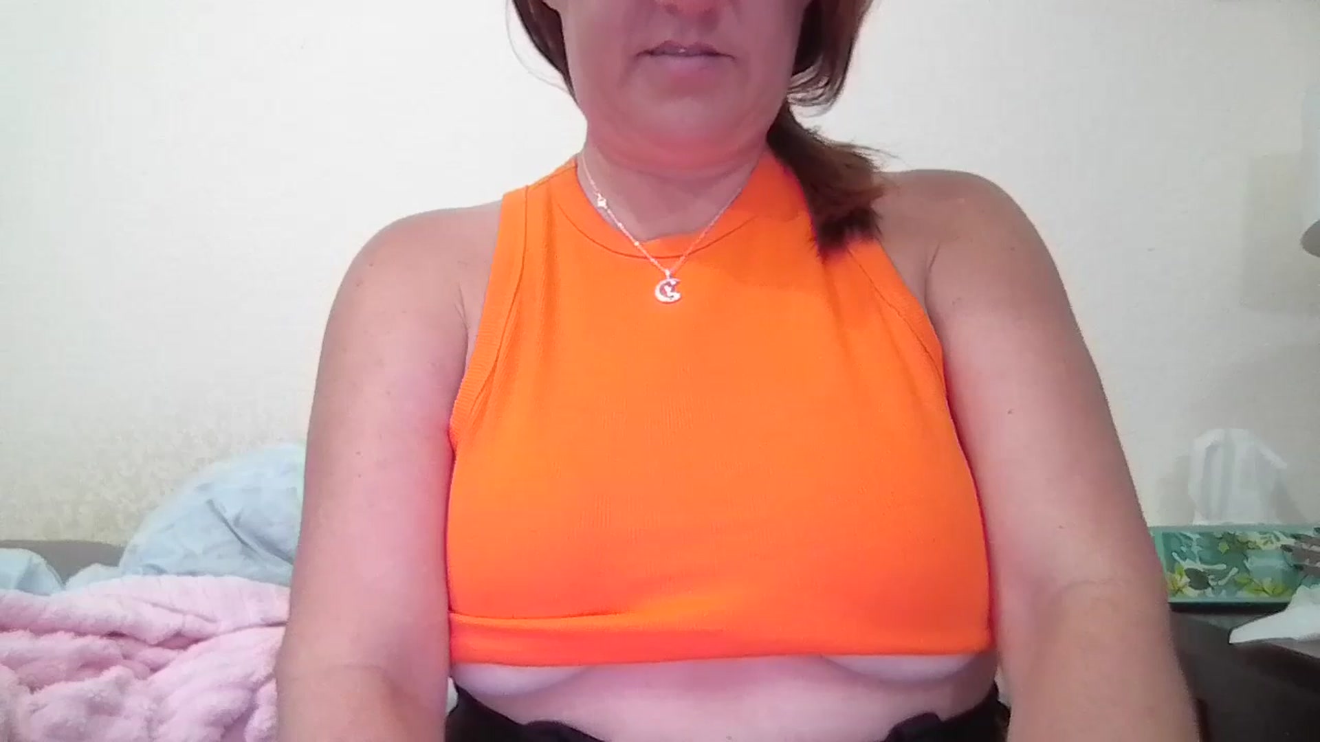 Gallery image thumbnail from Kenzie_leigh's myfreecams stream on, 10/23/2025, 19:16 image 8 of 20
