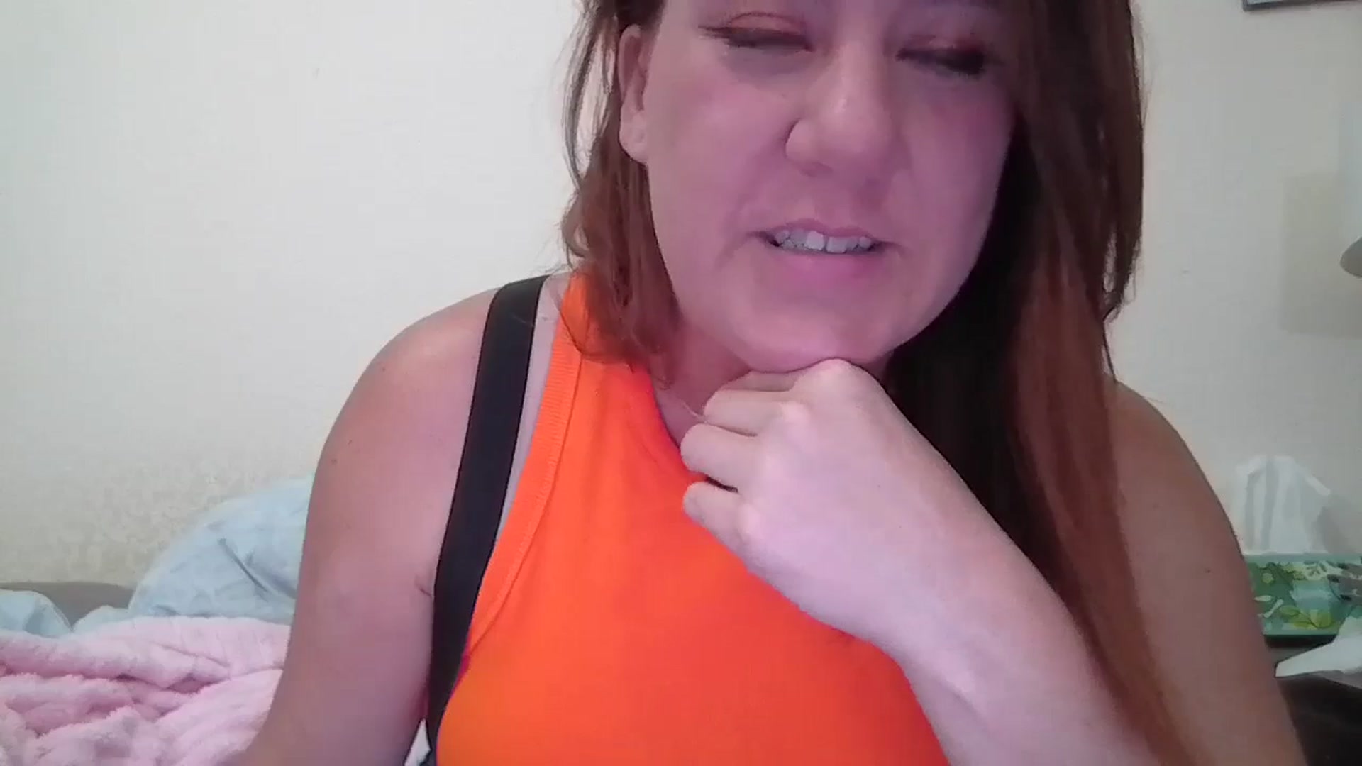 Gallery image thumbnail from Kenzie_leigh's myfreecams stream on, 10/23/2025, 19:16 image 7 of 20