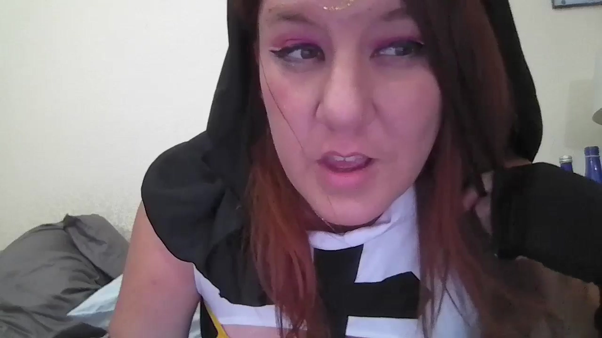 Gallery image thumbnail from Kenzie_leigh's myfreecams stream on, 10/27/2025, 22:03 image 15 of 20