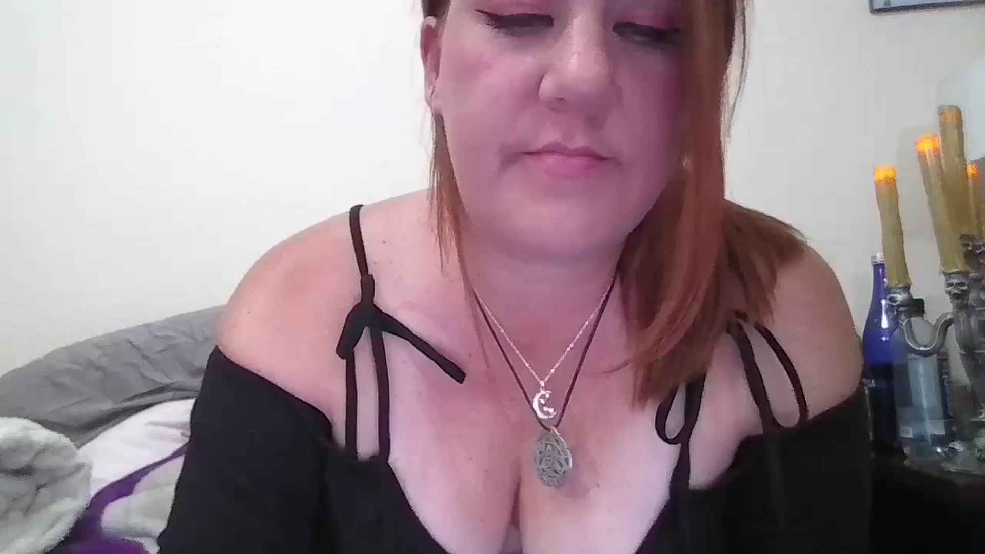 Gallery image thumbnail from Kenzie_leigh's myfreecams stream on, 10/28/2025, 18:26 image 11 of 20