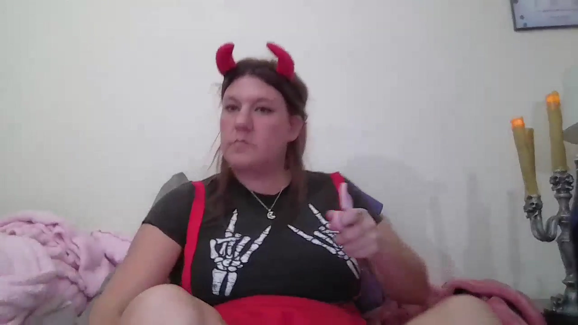 Gallery image thumbnail from Kenzie_leigh's myfreecams stream on, 10/29/2025, 18:26 image 4 of 20