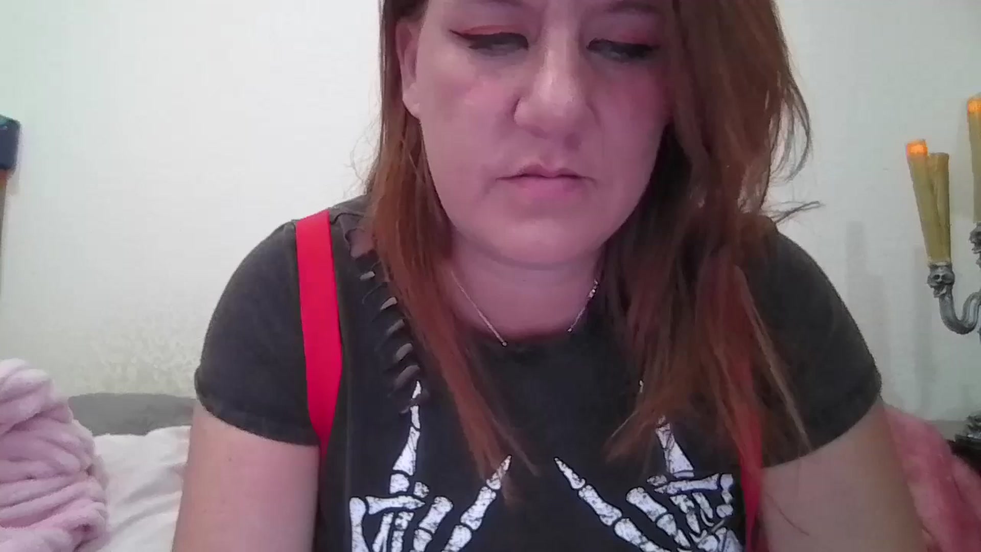 Gallery image thumbnail from Kenzie_leigh's myfreecams stream on, 10/29/2025, 19:52 image 10 of 20