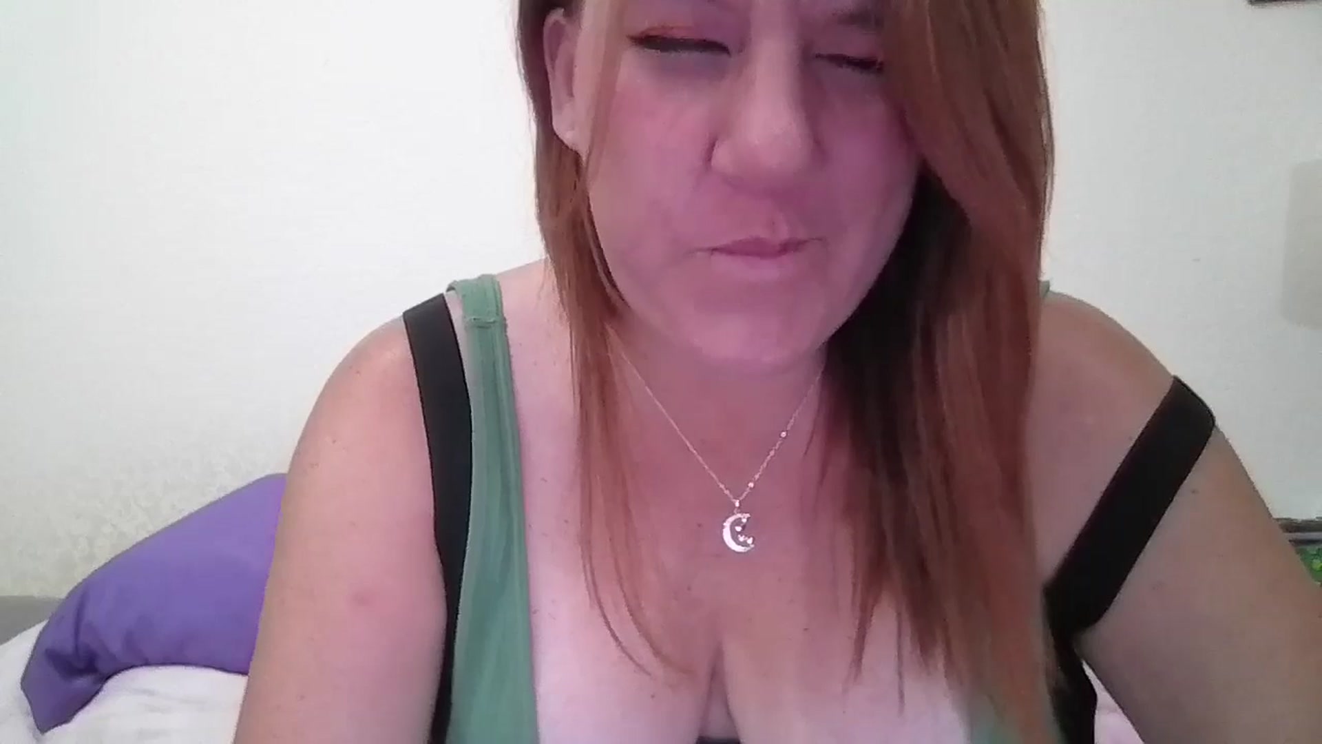 Gallery image thumbnail from Kenzie_leigh's myfreecams stream on, 11/02/2025, 17:58 image 8 of 20