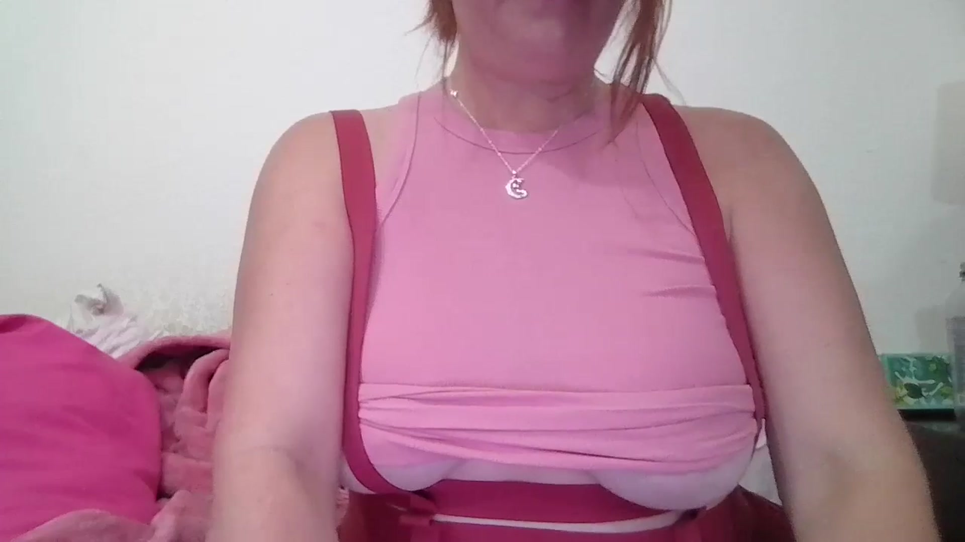 Gallery image thumbnail from Kenzie_leigh's myfreecams stream on, 11/06/2025, 21:00 image 16 of 20