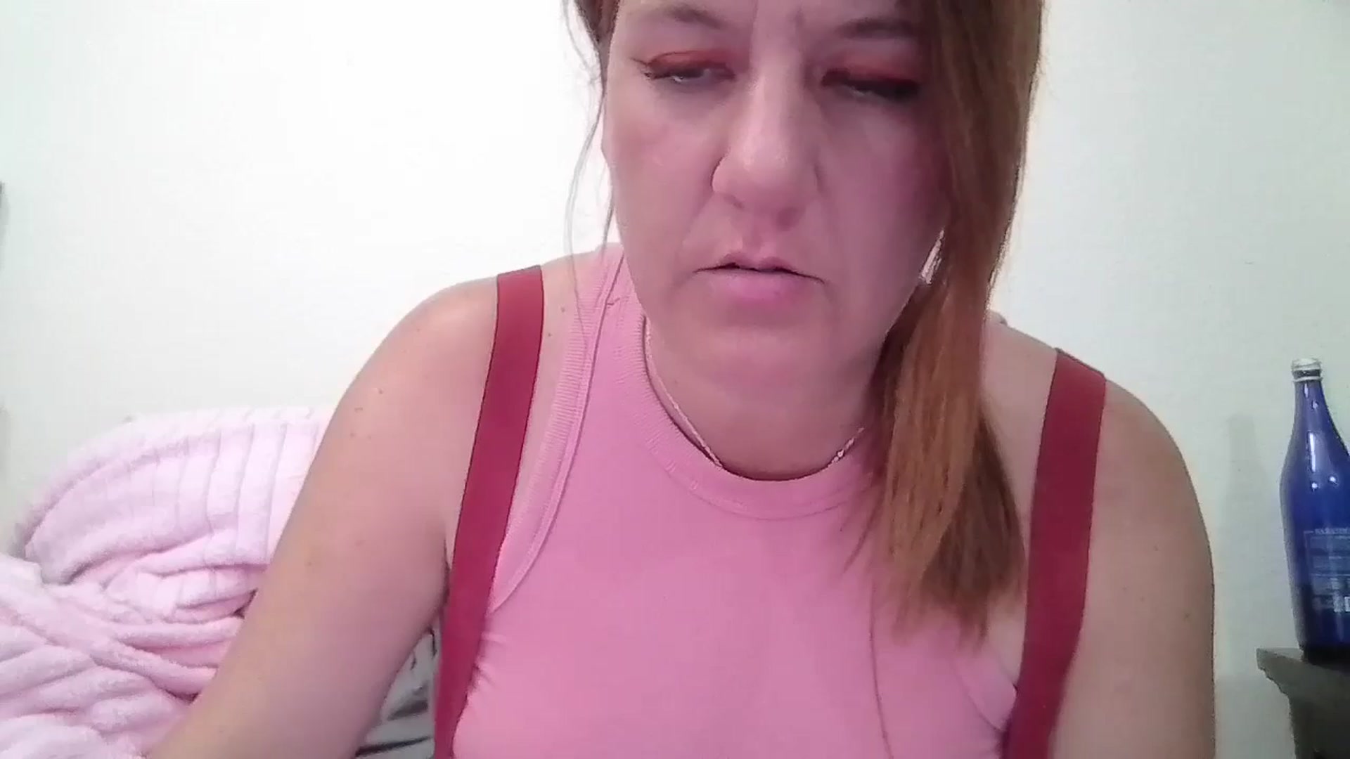 Gallery image thumbnail from Kenzie_leigh's myfreecams stream on, 11/26/2025, 19:20 image 13 of 20