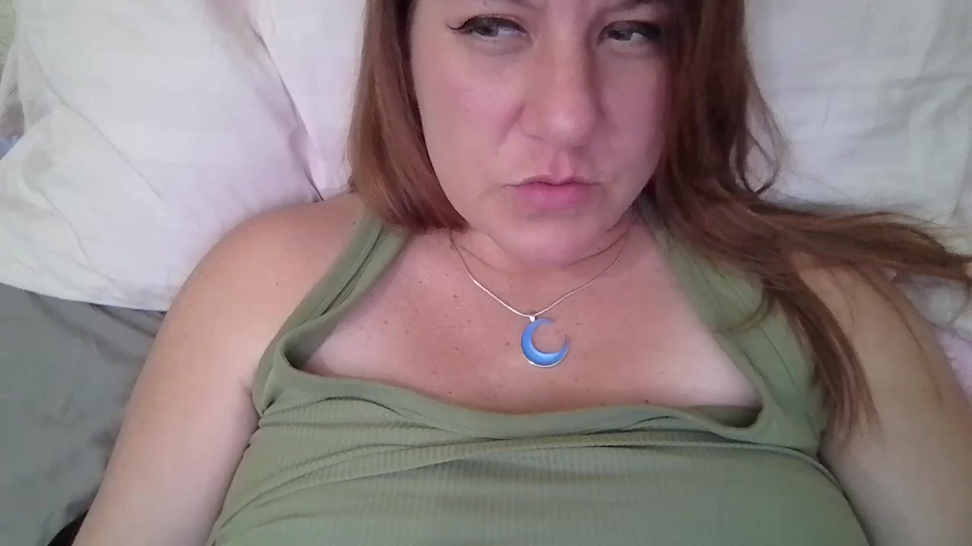 Gallery image thumbnail from Kenzie_leigh's myfreecams stream on, 12/26/2025, 21:29 image 19 of 20