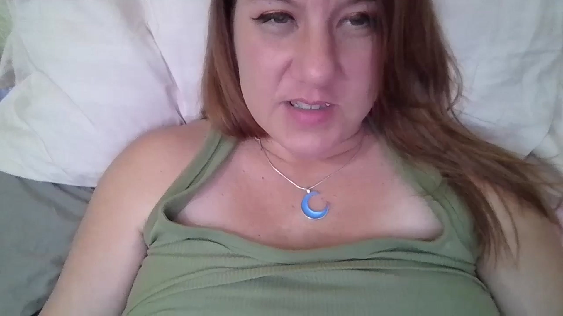 Gallery image thumbnail from Kenzie_leigh's myfreecams stream on, 12/26/2025, 21:29 image 14 of 20