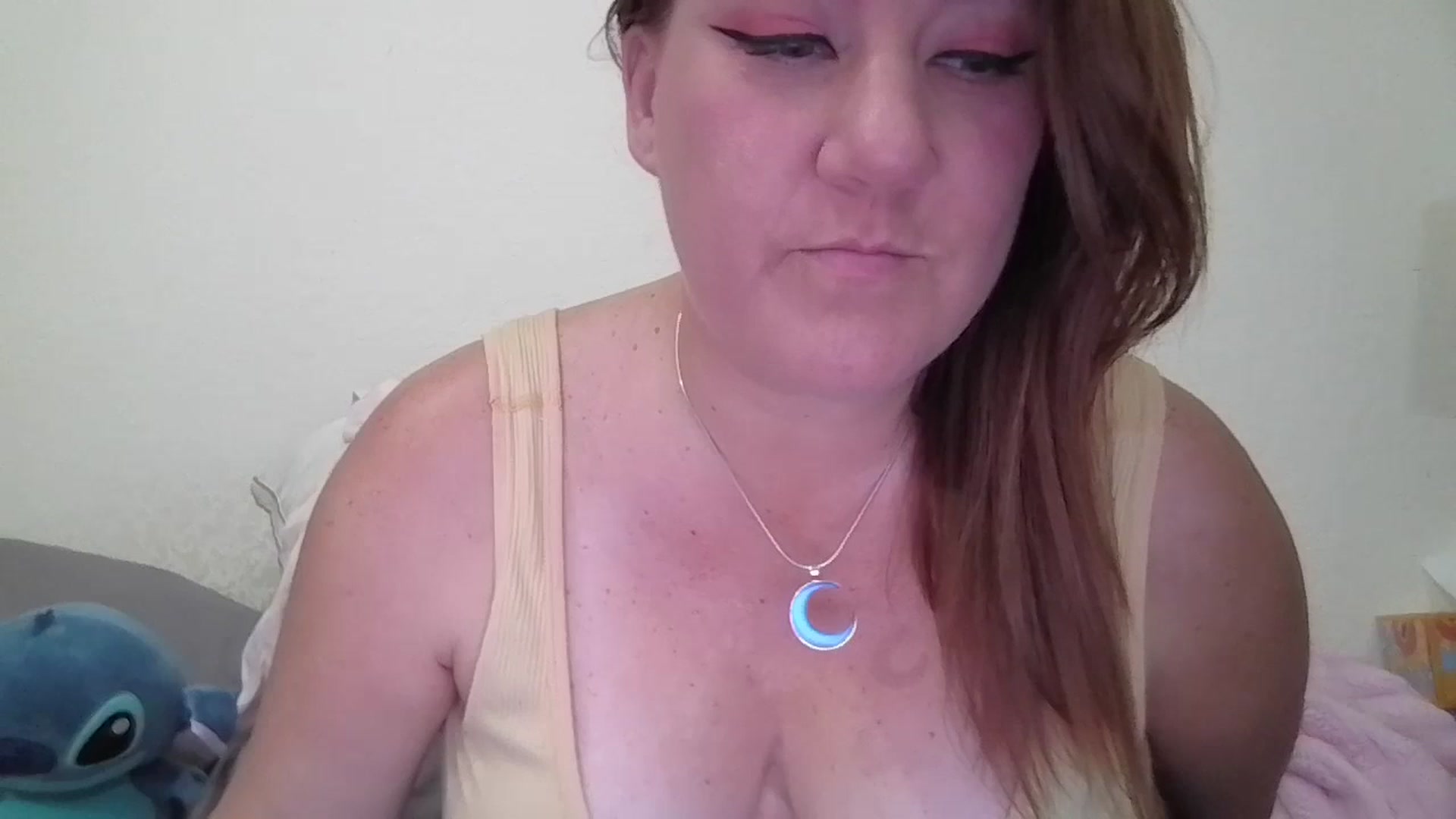 Gallery image thumbnail from Kenzie_leigh's myfreecams stream on, 01/04/2026, 18:20 image 1 of 20