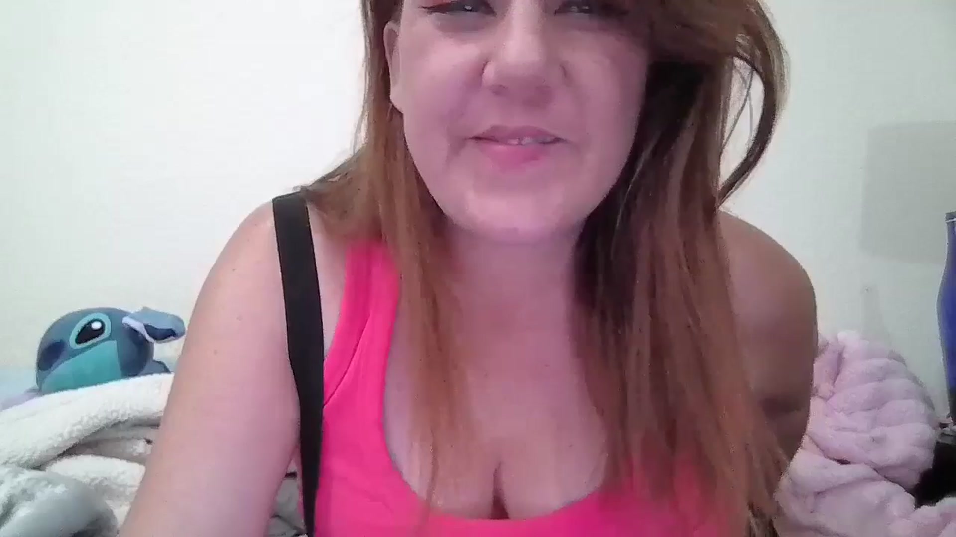 Gallery image thumbnail from Kenzie_leigh's myfreecams stream on, 01/06/2026, 23:09 image 11 of 20