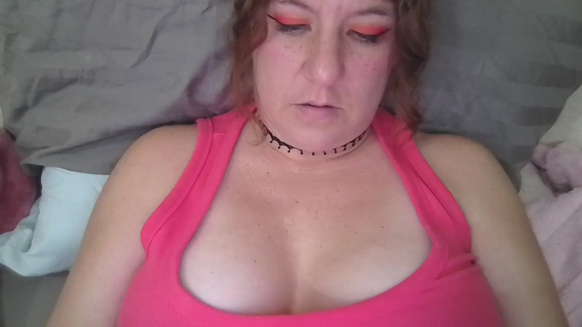Gallery image thumbnail from Kenzie_leigh's myfreecams stream on, 01/14/2026, 20:38 image 18 of 20