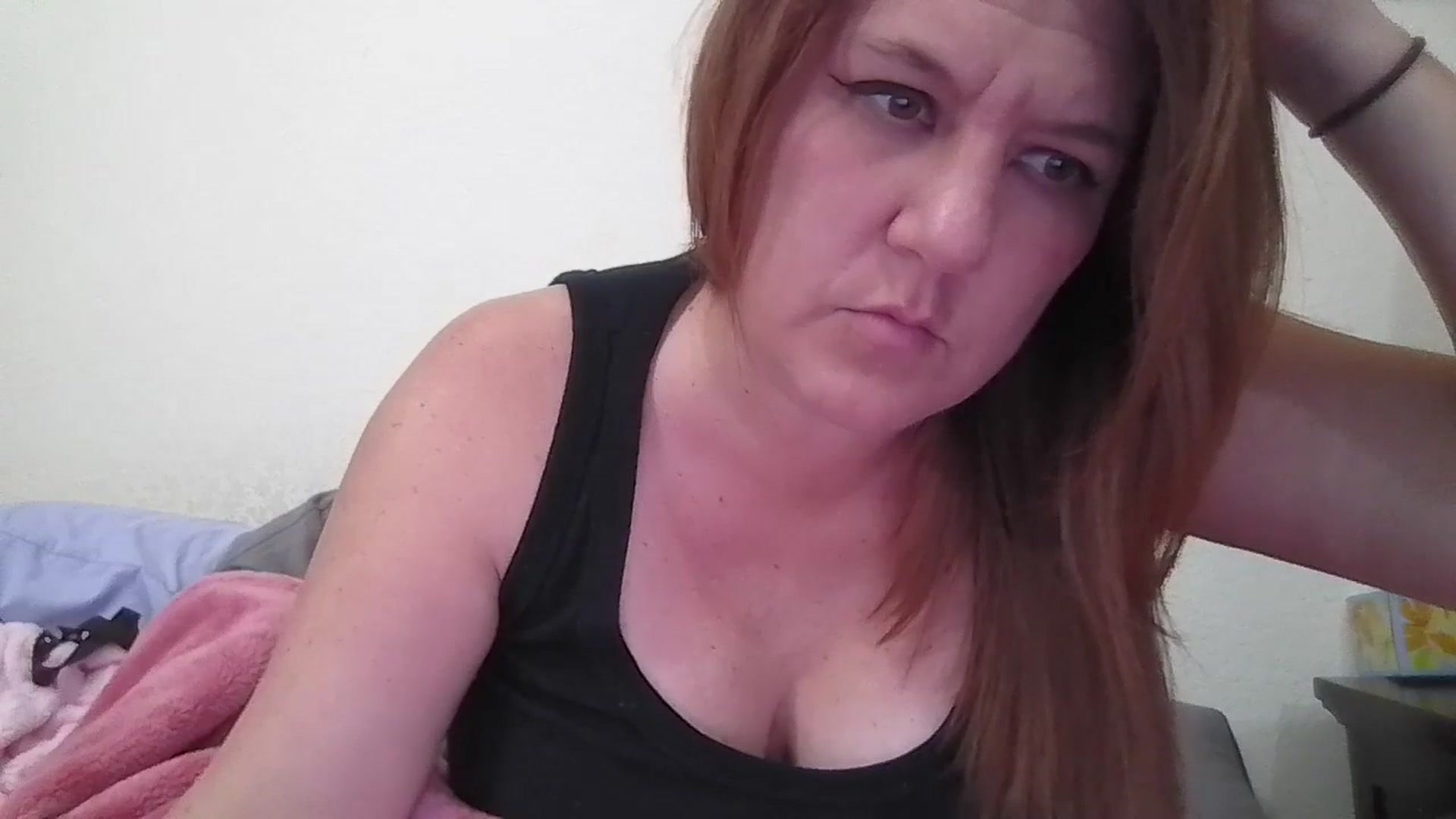 Gallery image thumbnail from Kenzie_leigh's myfreecams stream on, 01/27/2026, 22:02 image 4 of 20