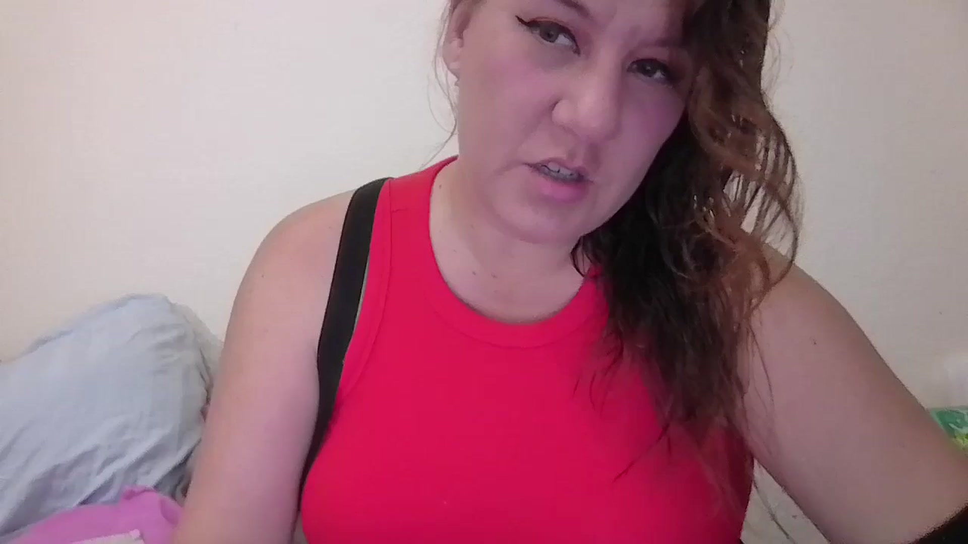 Gallery image thumbnail from Kenzie_leigh's myfreecams stream on, 02/15/2026, 19:43 image 1 of 20