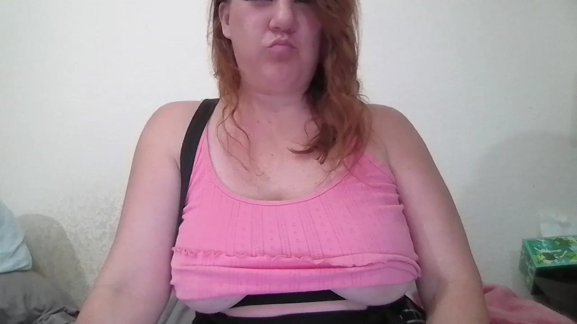 Gallery image thumbnail from Kenzie_leigh's myfreecams stream on, 02/15/2026, 21:11 image 2 of 20