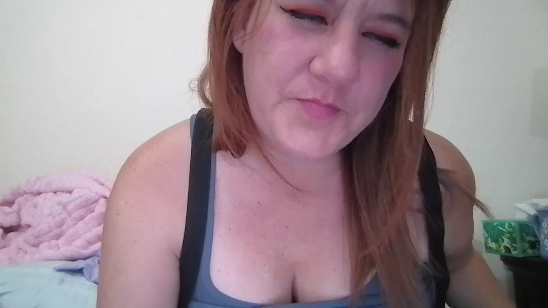 Gallery image thumbnail from Kenzie_leigh's myfreecams stream on, 02/22/2026, 17:21 image 2 of 20