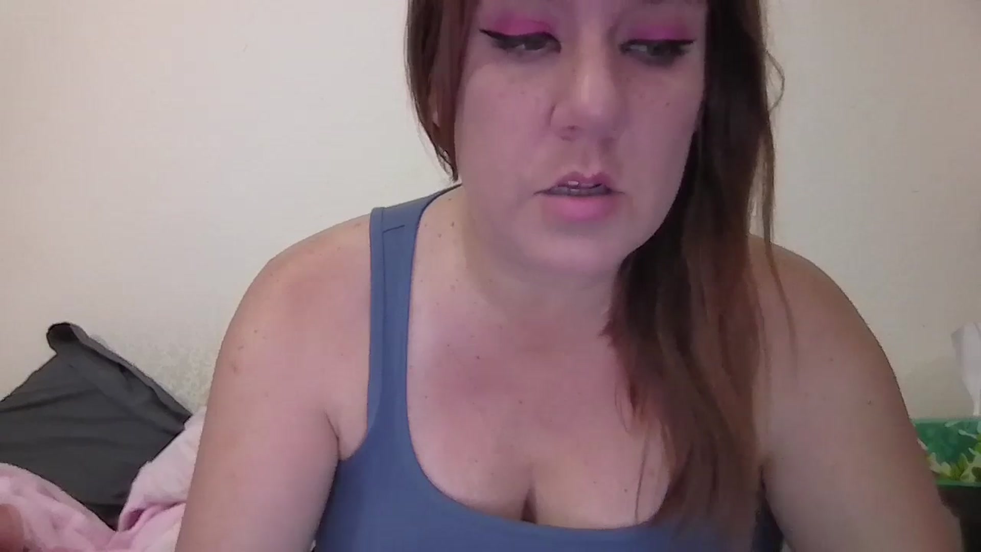 Gallery image thumbnail from Kenzie_leigh's myfreecams stream on, 03/02/2026, 18:20 image 6 of 20