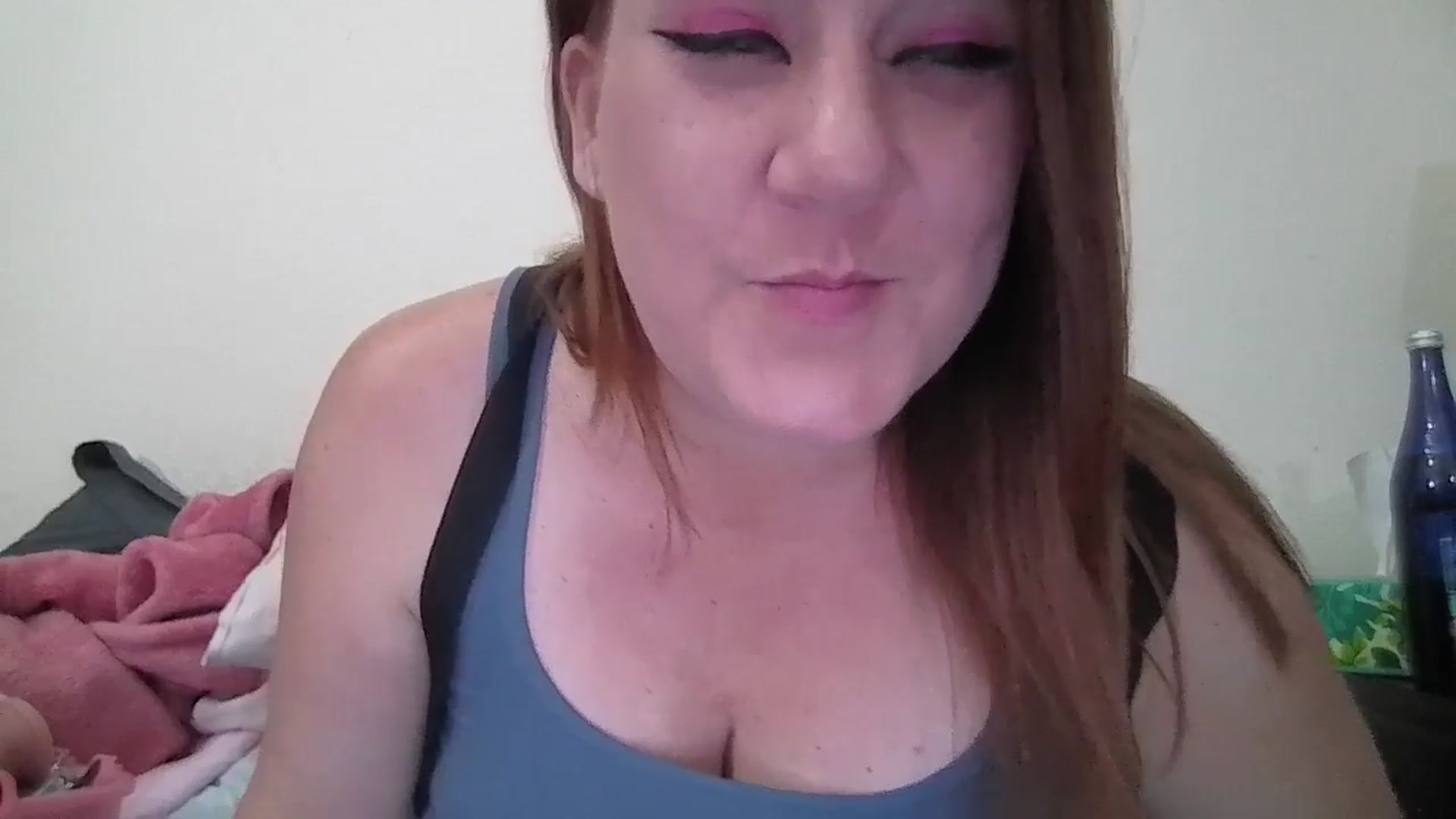 Gallery image thumbnail from Kenzie_leigh's myfreecams stream on, 03/02/2026, 19:34 image 7 of 20