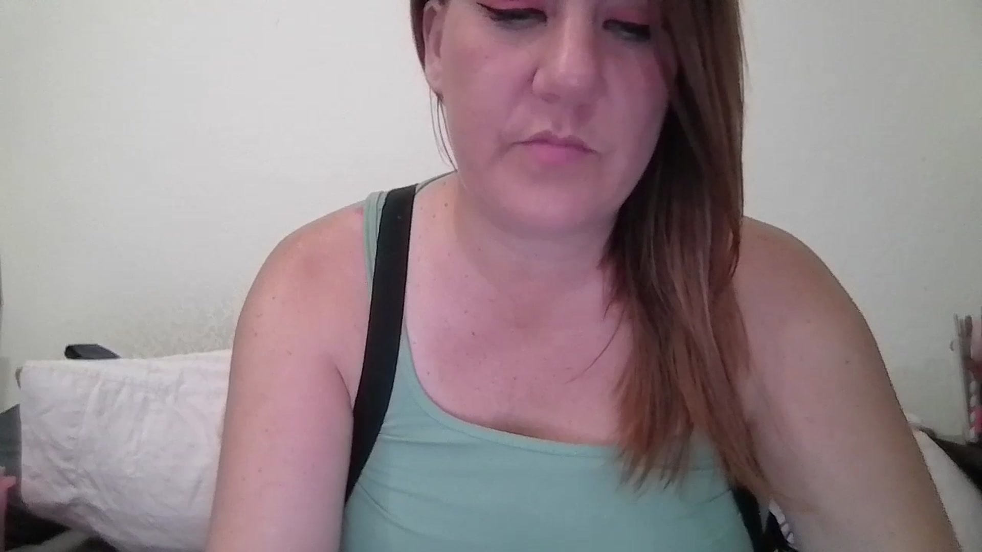 Gallery image thumbnail from Kenzie_leigh's myfreecams stream on, 03/04/2026, 19:24 image 11 of 20