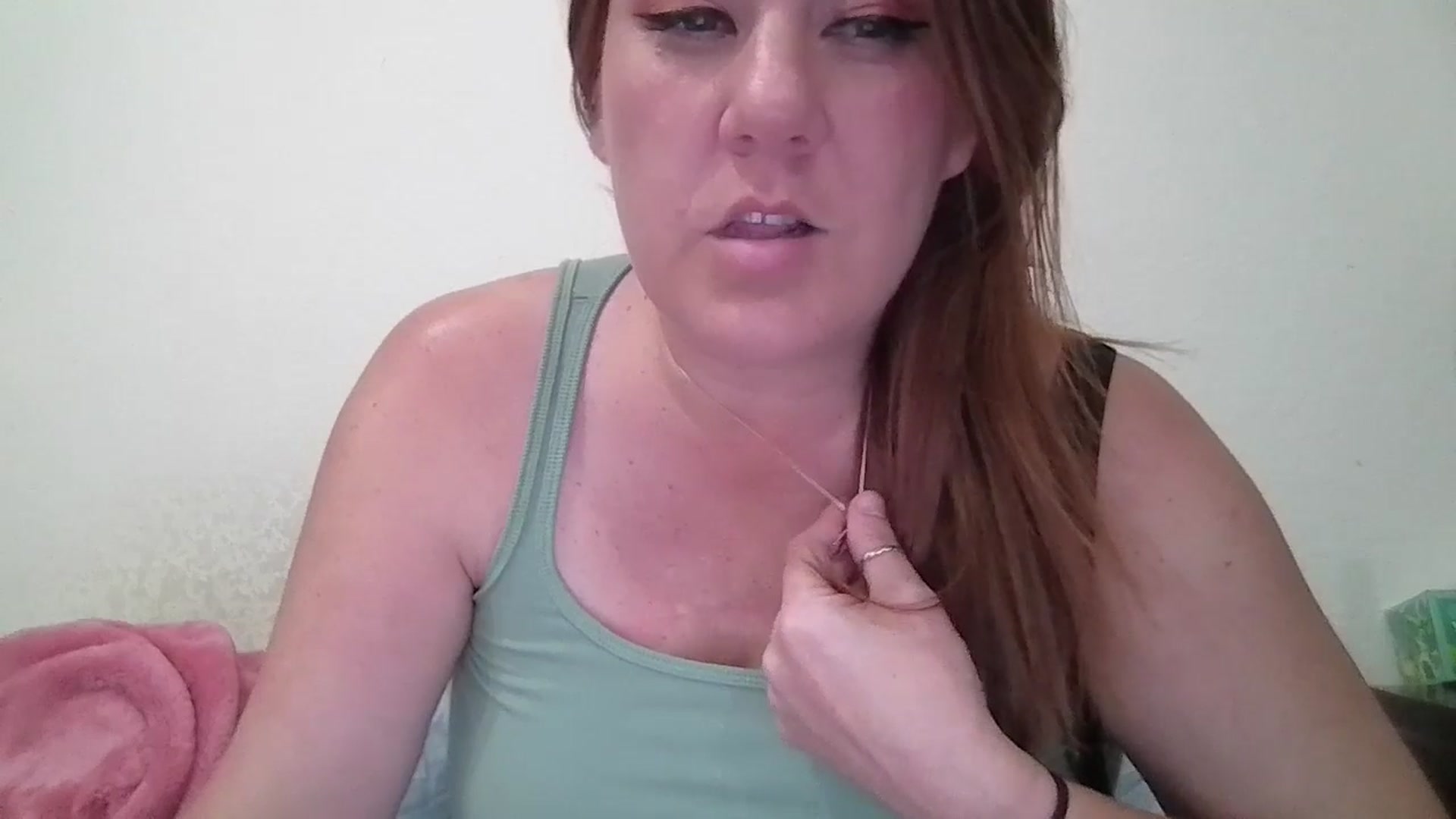 Gallery image thumbnail from Kenzie_leigh's myfreecams stream on, 03/16/2026, 20:13 image 2 of 20