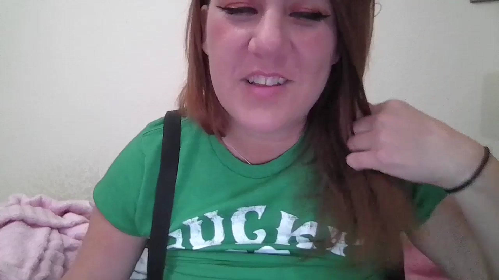 Gallery image thumbnail from Kenzie_leigh's myfreecams stream on, 03/17/2026, 17:54 image 12 of 20