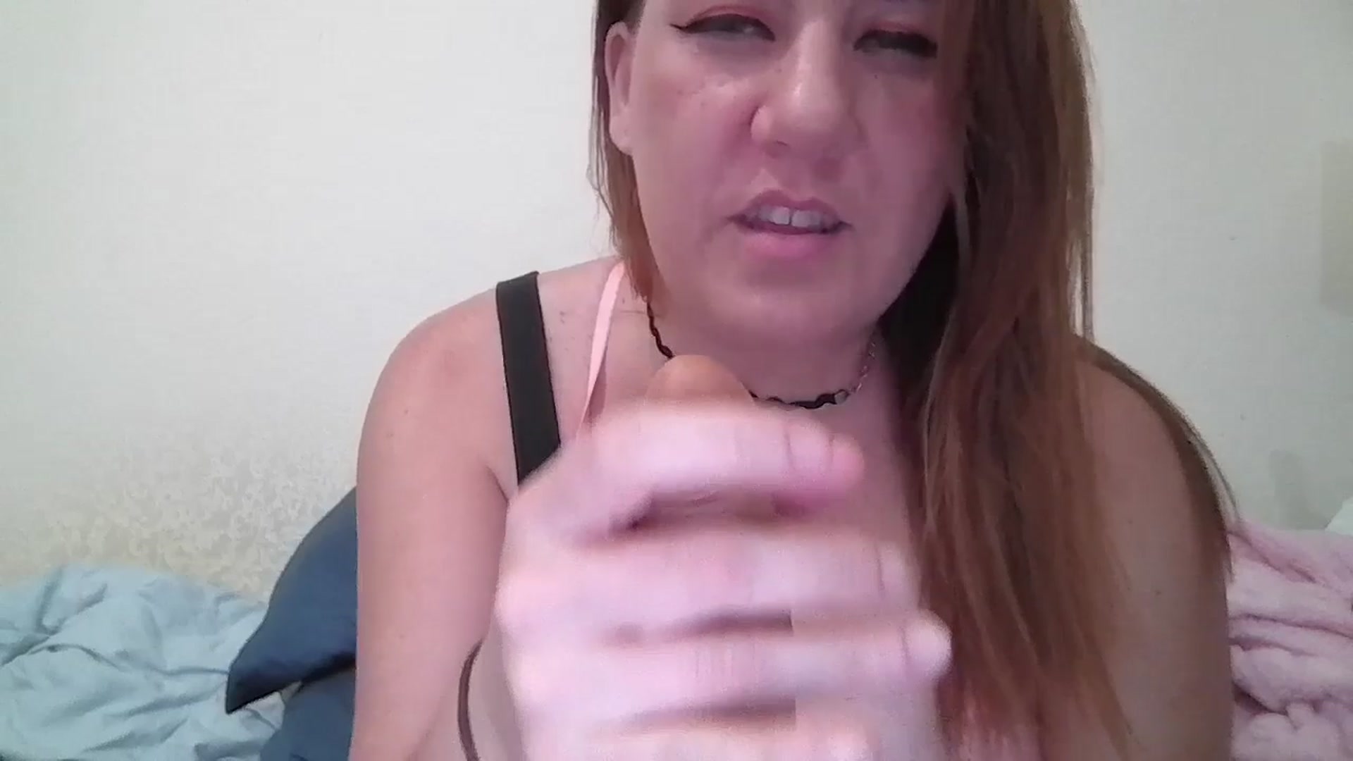 Gallery image thumbnail from Kenzie_leigh's myfreecams stream on, 03/24/2026, 18:14 image 12 of 20