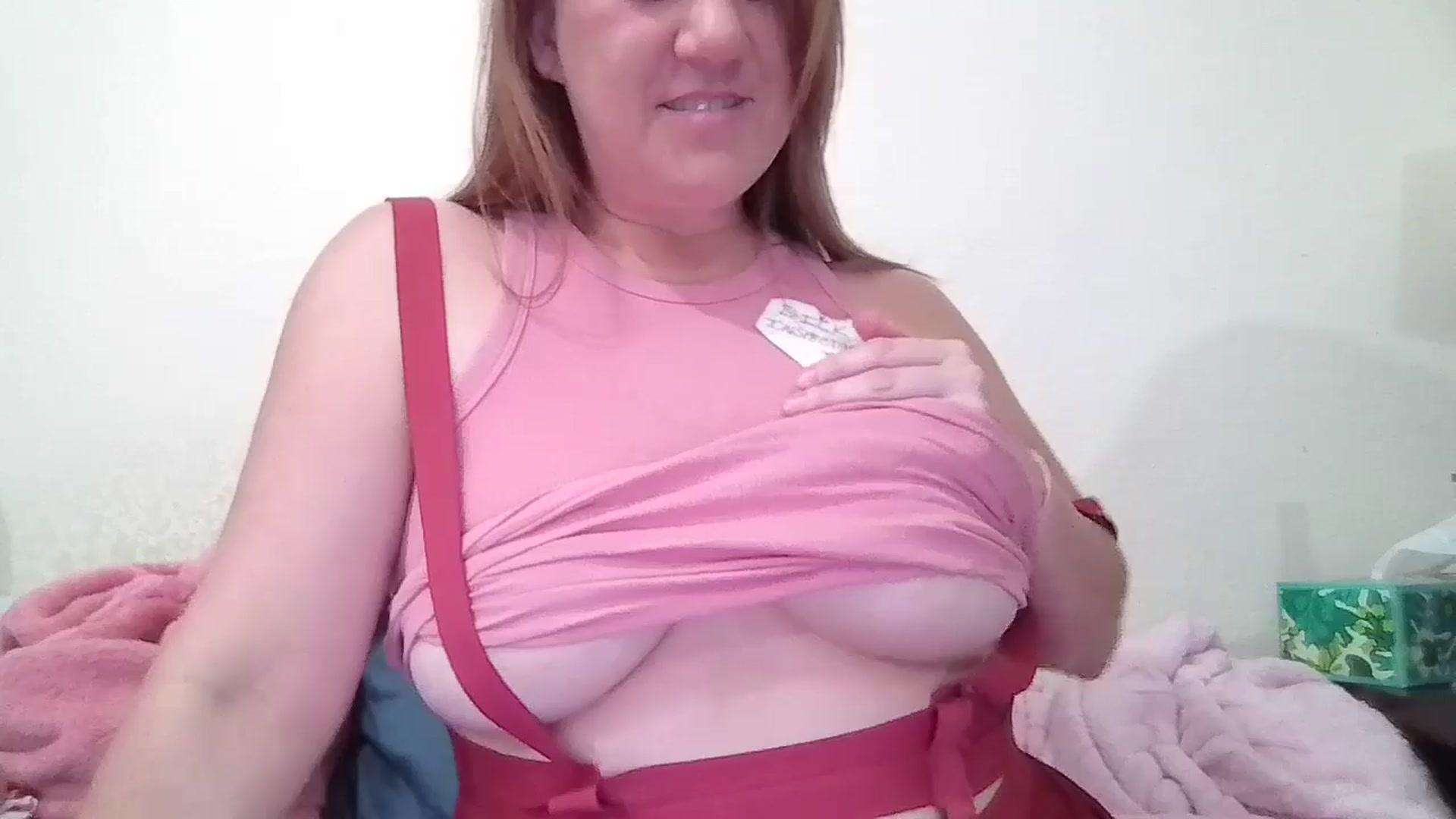 Gallery image thumbnail from Kenzie_leigh's myfreecams stream on, 03/26/2026, 18:24 image 15 of 20
