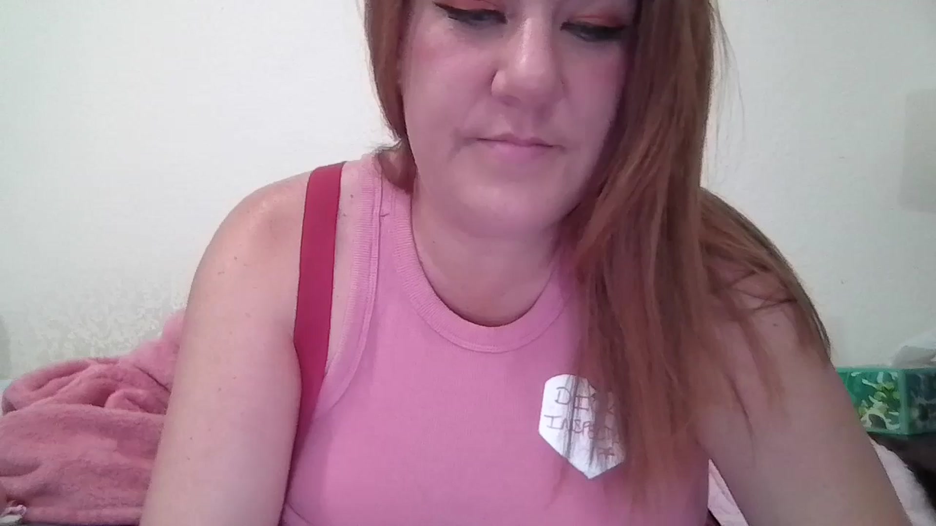 Gallery image thumbnail from Kenzie_leigh's myfreecams stream on, 03/26/2026, 18:24 image 16 of 20