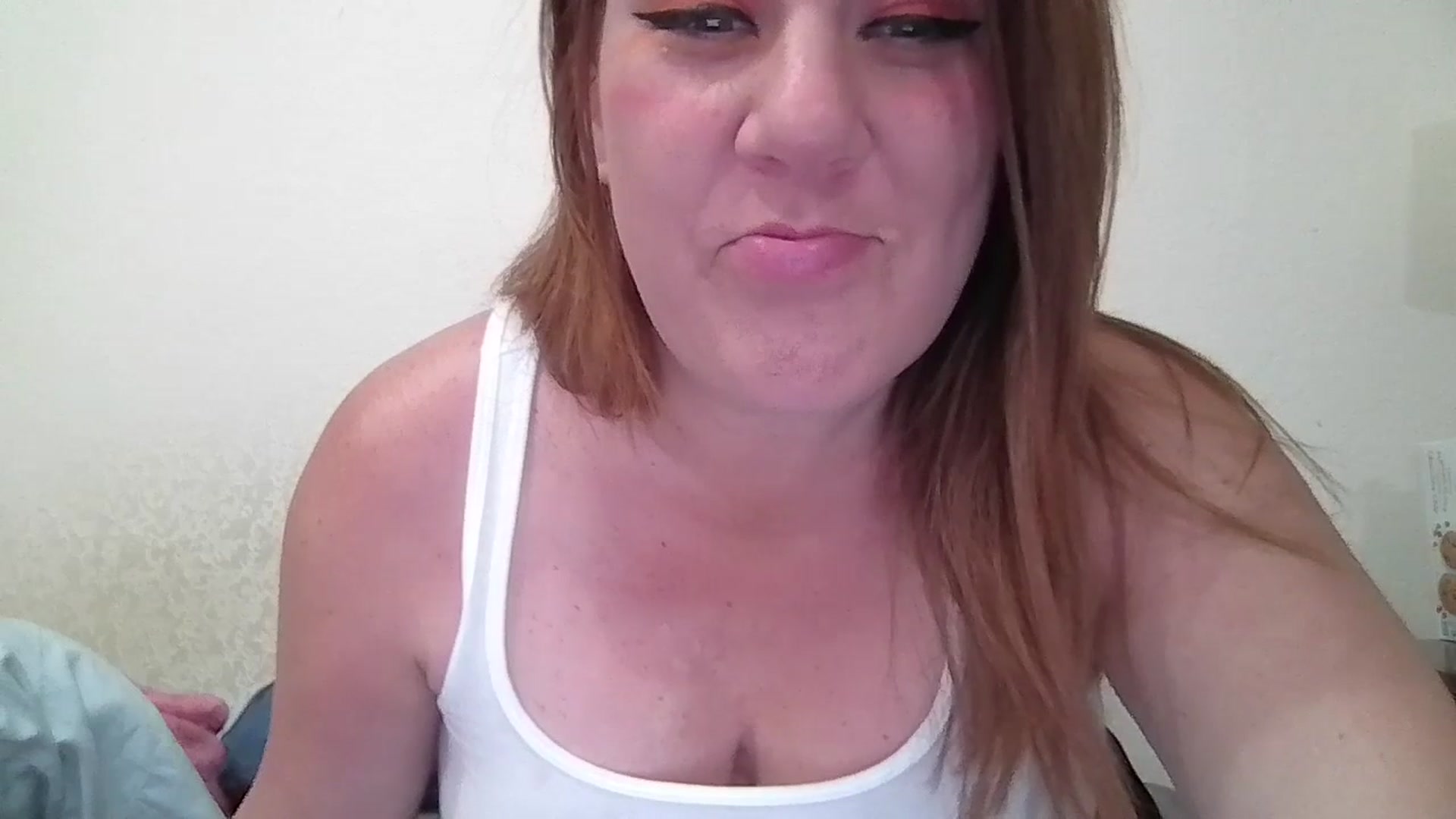 Gallery image thumbnail from Kenzie_leigh's myfreecams stream on, 03/27/2026, 17:18 image 3 of 20