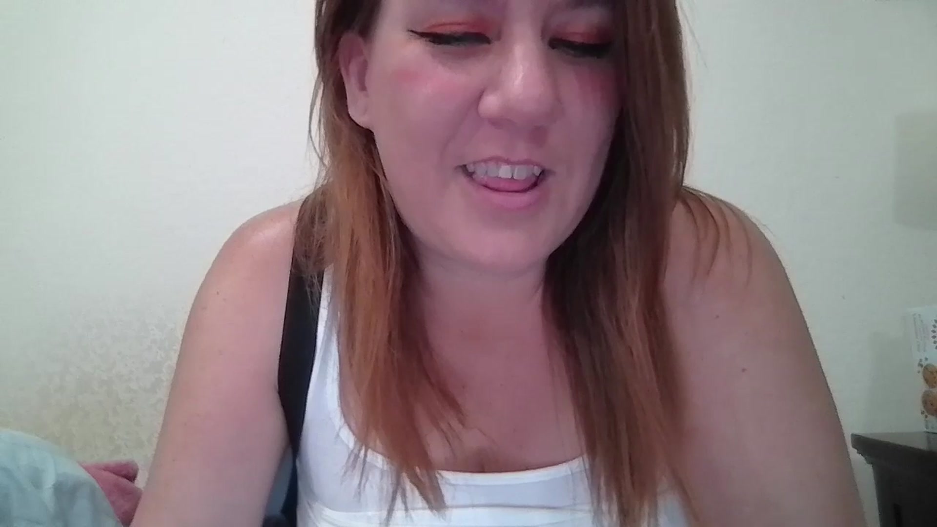 Gallery image thumbnail from Kenzie_leigh's myfreecams stream on, 03/27/2026, 18:07 image 5 of 20