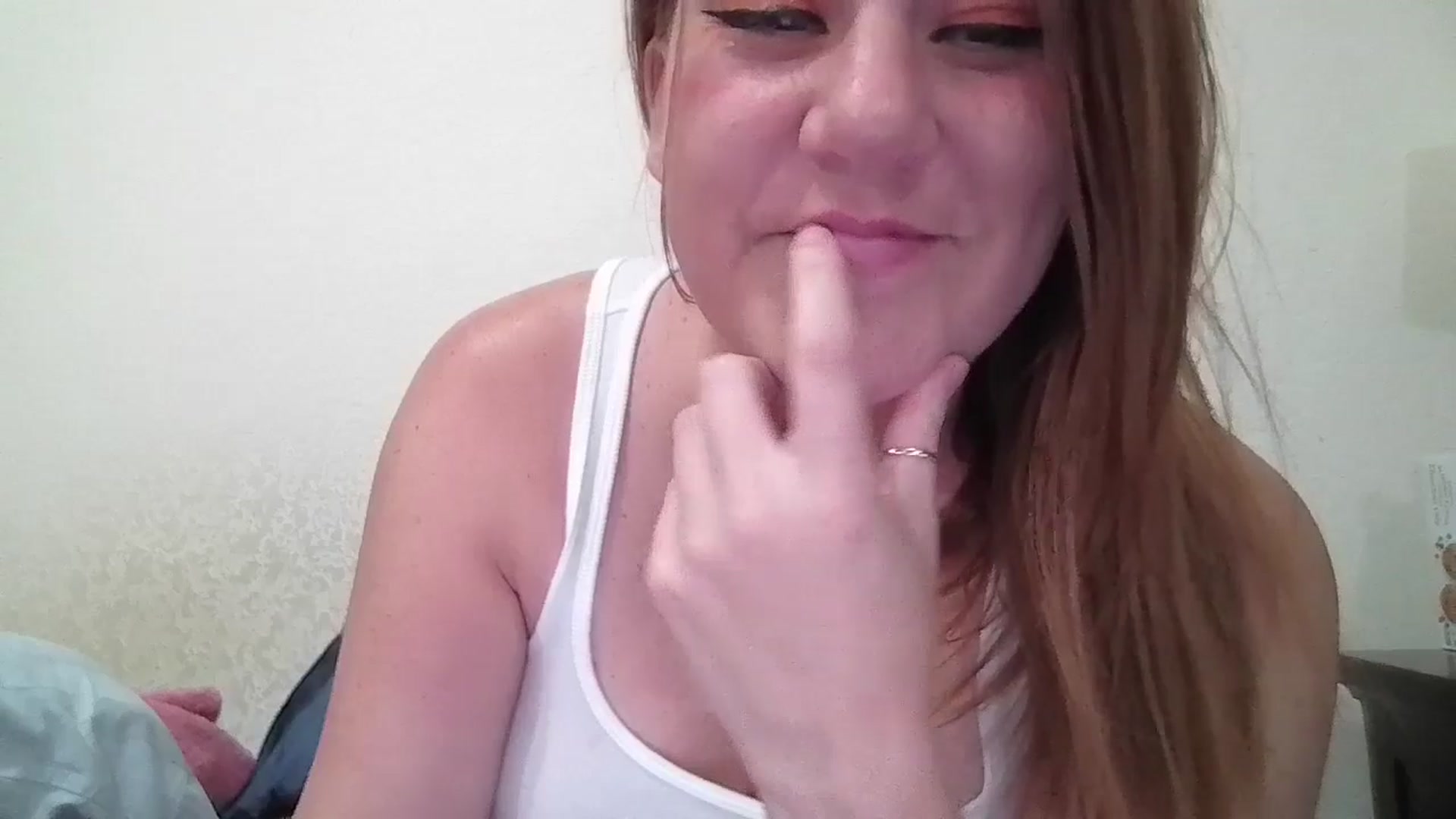 Gallery image thumbnail from Kenzie_leigh's myfreecams stream on, 03/27/2026, 18:07 image 9 of 20