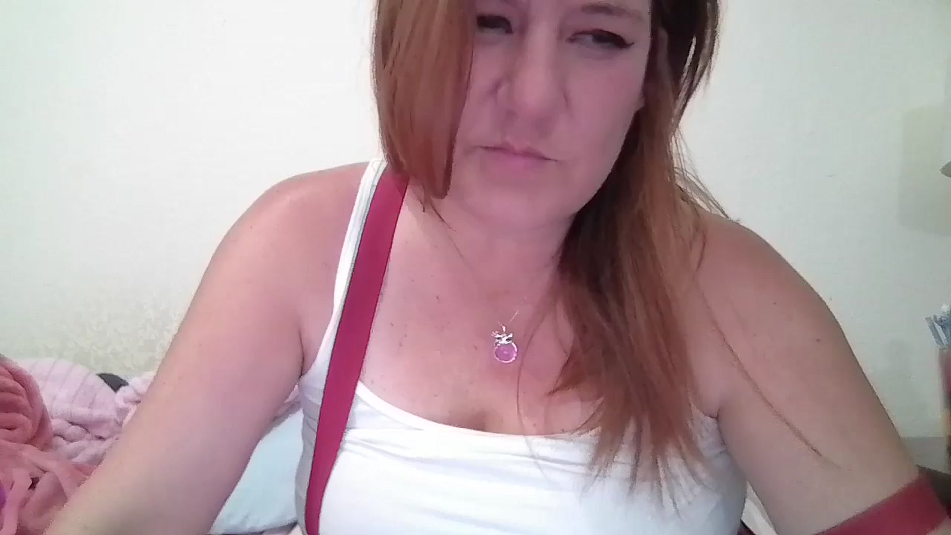 Gallery image thumbnail from Kenzie_leigh's myfreecams stream on, 04/14/2026, 18:56 image 18 of 20