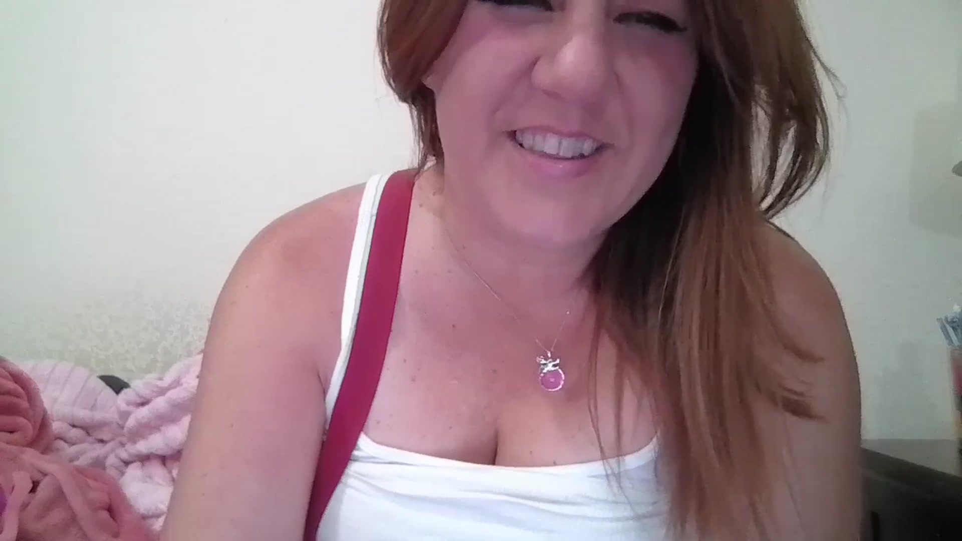 Gallery image thumbnail from Kenzie_leigh's myfreecams stream on, 04/14/2026, 18:56 image 17 of 20