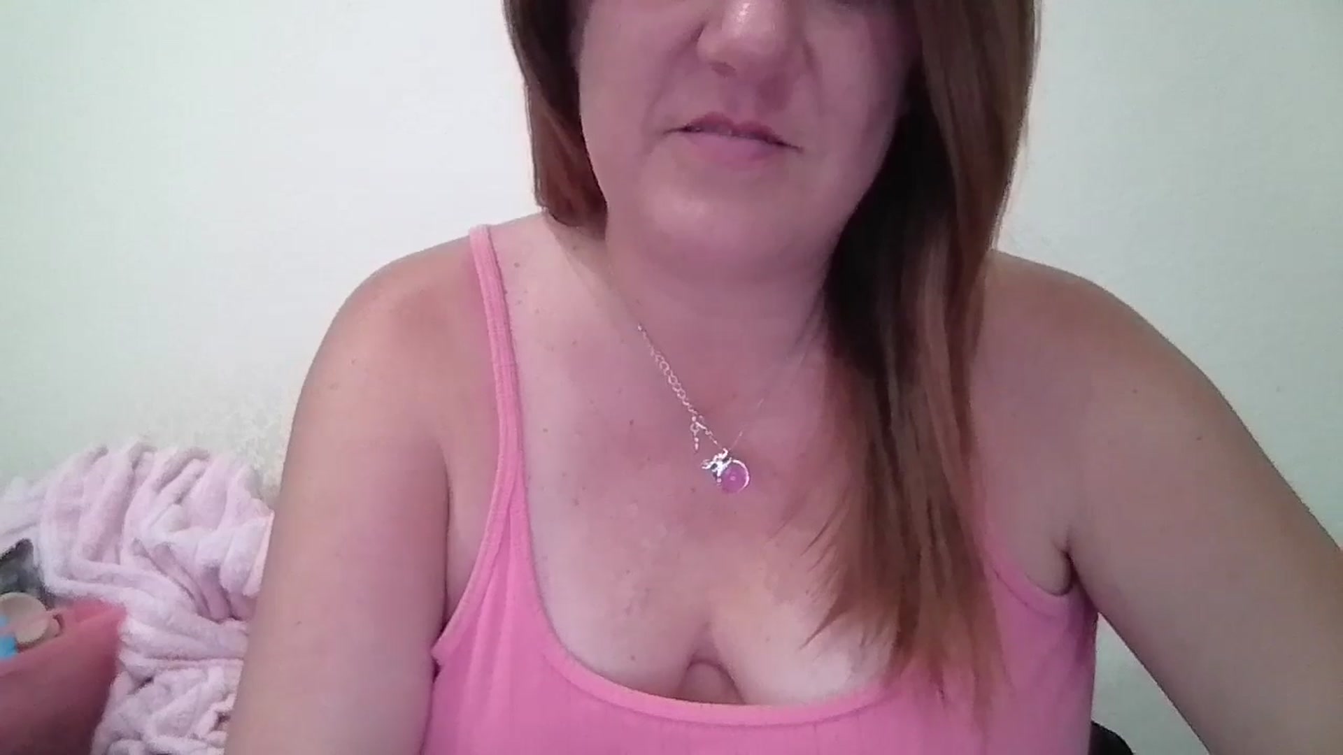 Gallery image thumbnail from Kenzie_leigh's myfreecams stream on, 04/16/2026, 20:38 image 19 of 20