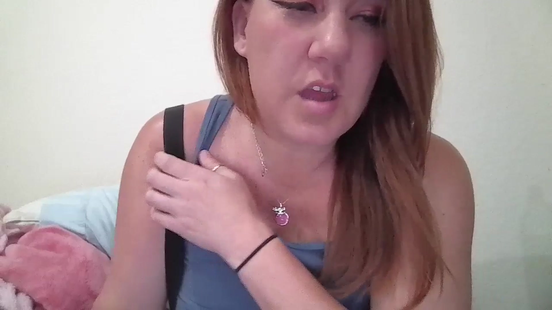 Gallery image thumbnail from Kenzie_leigh's myfreecams stream on, 04/17/2026, 19:38 image 5 of 20