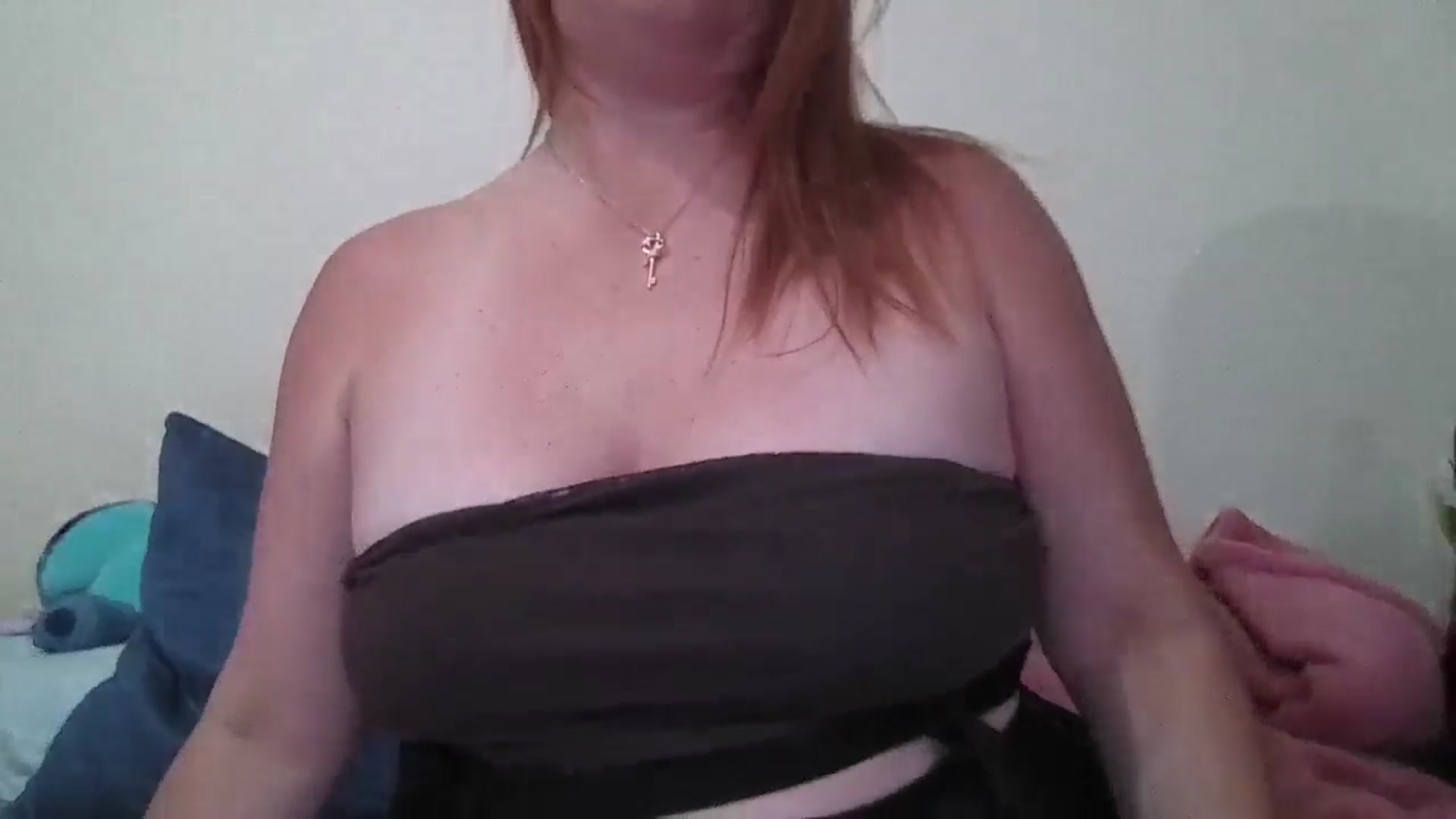 Gallery image thumbnail from Kenzie_leigh's myfreecams stream on, 04/21/2026, 19:56 image 6 of 20