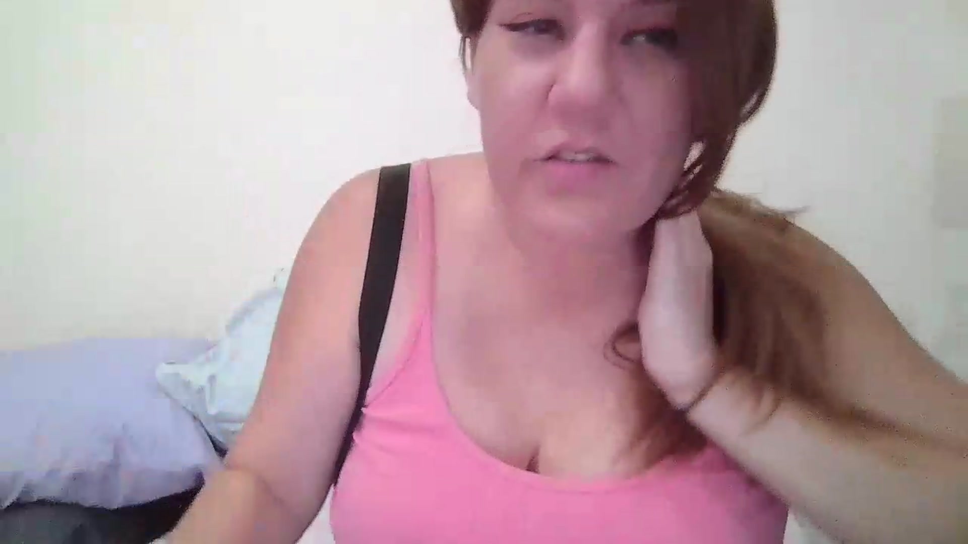 Gallery image thumbnail from Kenzie_leigh's myfreecams stream on, 05/26/2026, 18:13 image 5 of 20