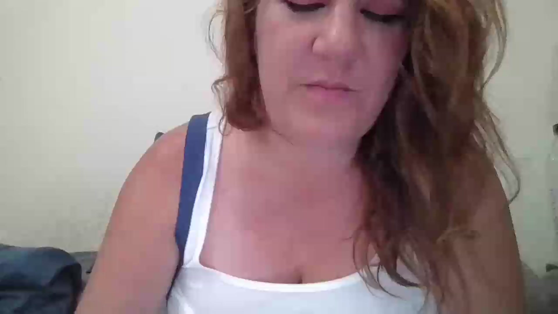 Gallery image thumbnail from Kenzie_leigh's myfreecams stream on, 05/28/2026, 20:54 image 1 of 20