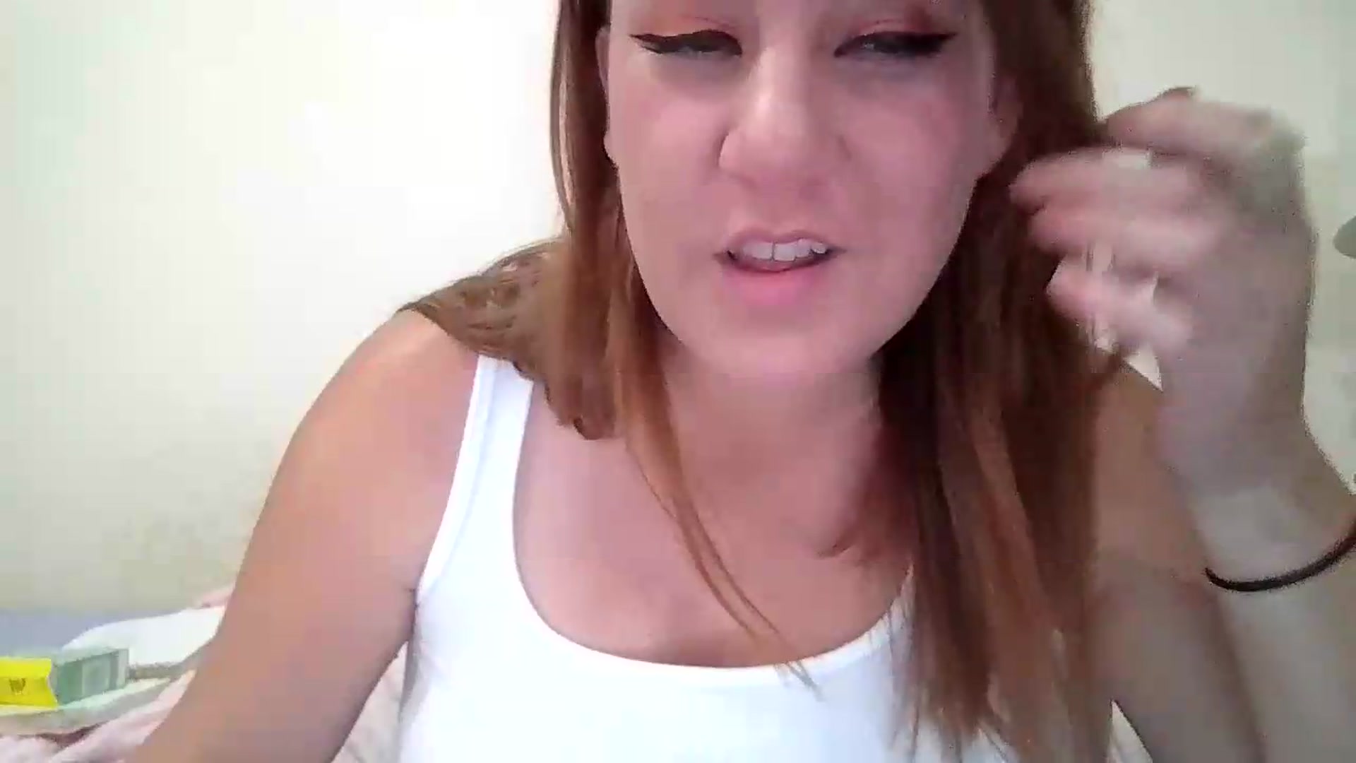 Gallery image thumbnail from Kenzie_leigh's myfreecams stream on, 06/18/2026, 18:57 image 6 of 20