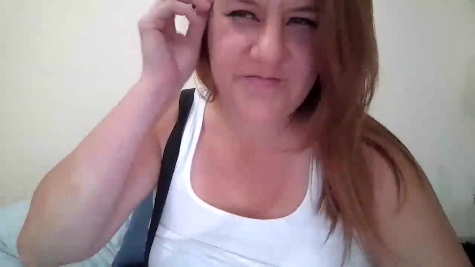 Gallery image thumbnail from Kenzie_leigh's myfreecams stream on, 06/28/2026, 19:08 image 12 of 20