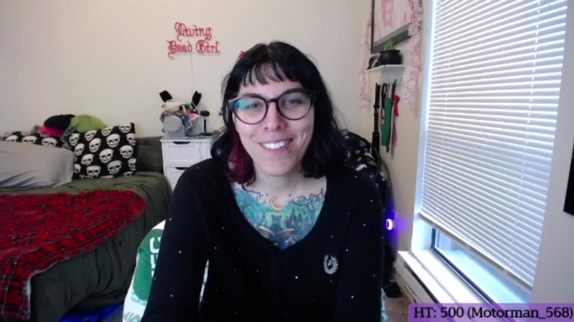 Gallery image thumbnail from Keri_'s myfreecams stream on, 12/23/2025, 22:50 image 9 of 20