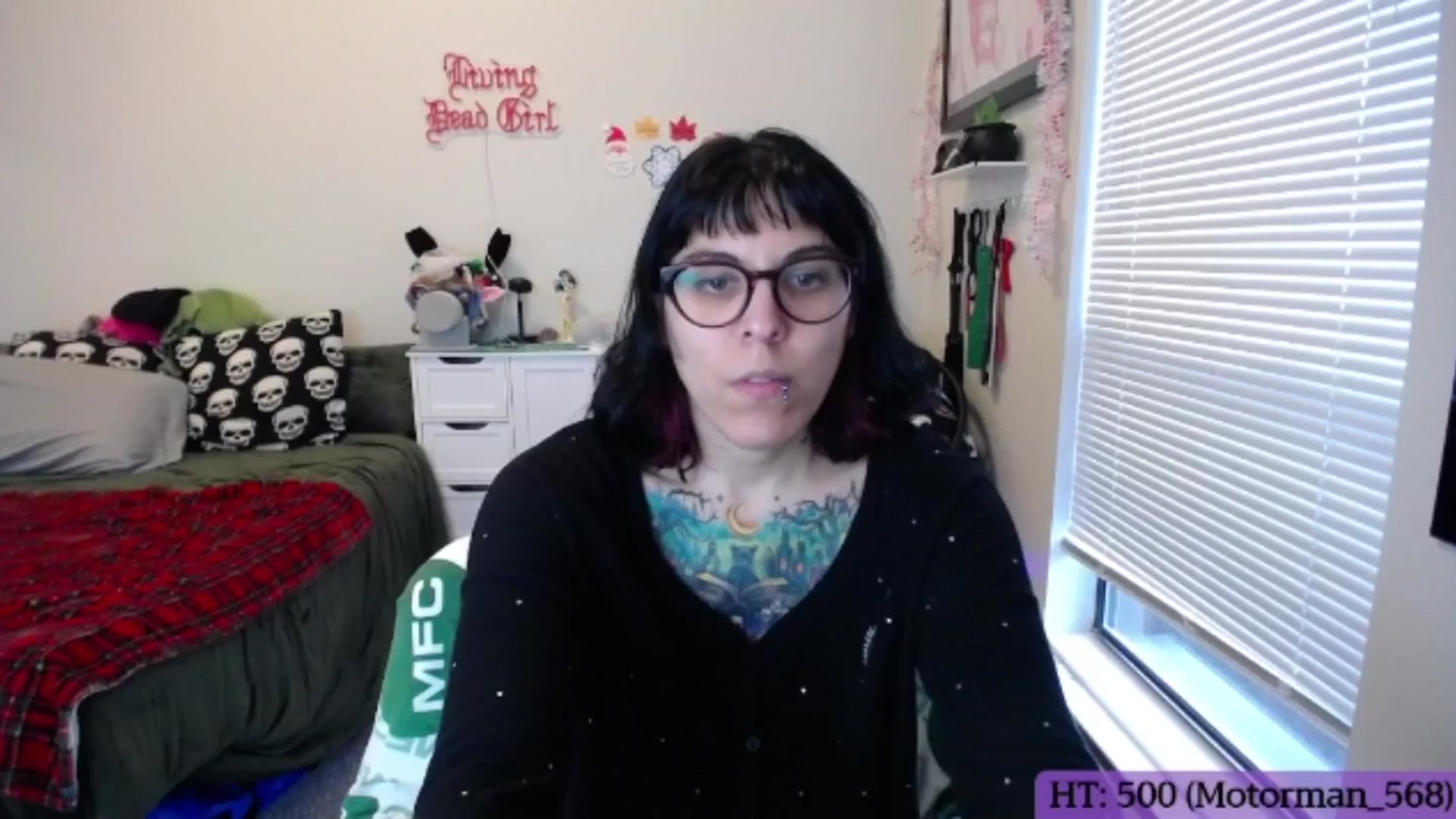 Gallery image thumbnail from Keri_'s myfreecams stream on, 12/23/2025, 22:50 image 17 of 20