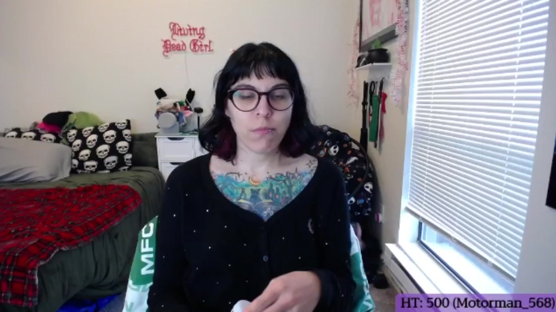 Gallery image thumbnail from Keri_'s myfreecams stream on, 12/23/2025, 22:50 image 5 of 20