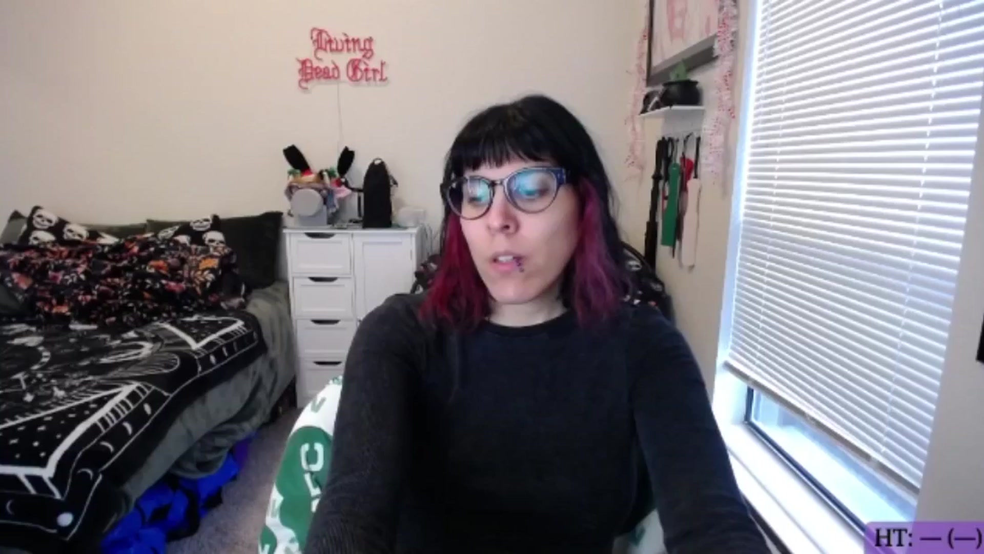Gallery image thumbnail from Keri_'s myfreecams stream on, 01/06/2026, 20:55 image 1 of 20