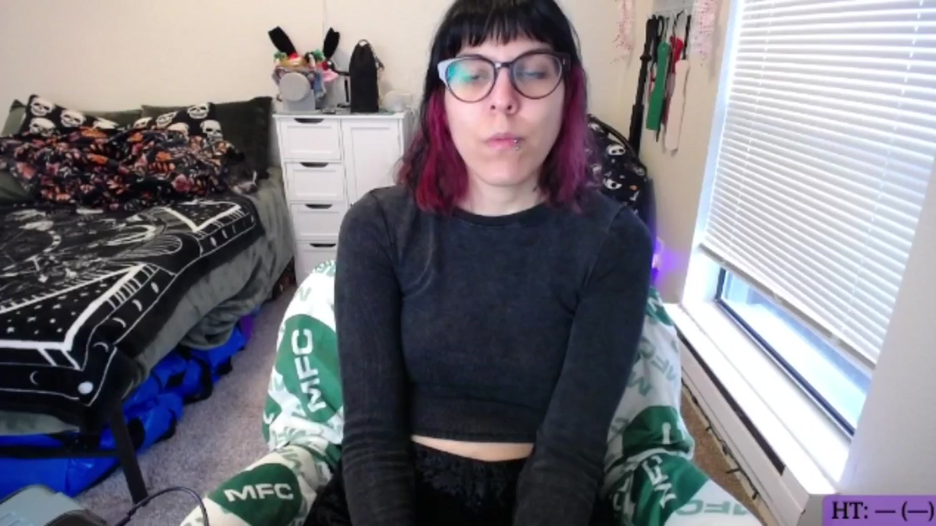 Gallery image thumbnail from Keri_'s myfreecams stream on, 01/06/2026, 20:55 image 10 of 20