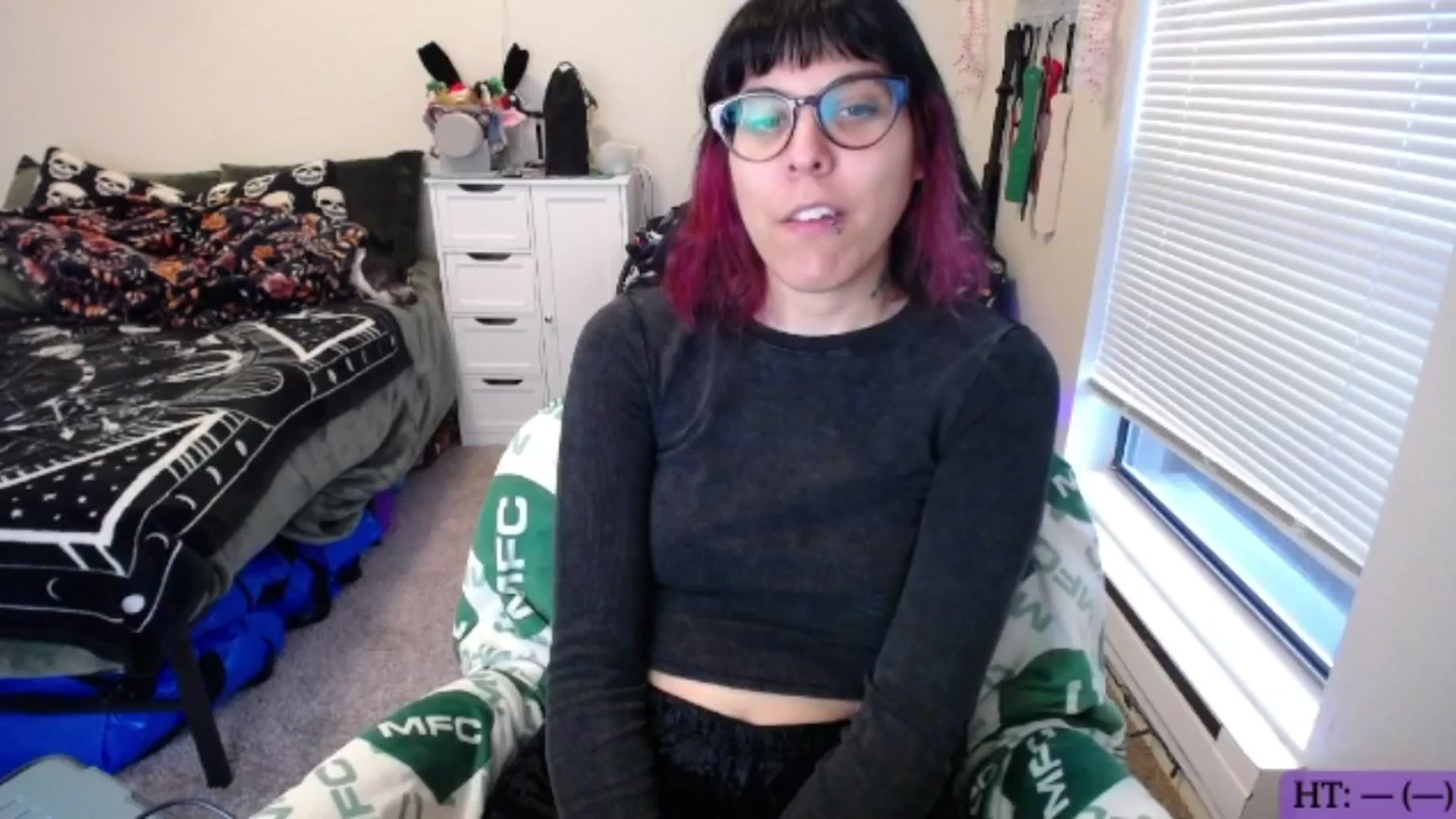 Gallery image thumbnail from Keri_'s myfreecams stream on, 01/06/2026, 20:55 image 15 of 20