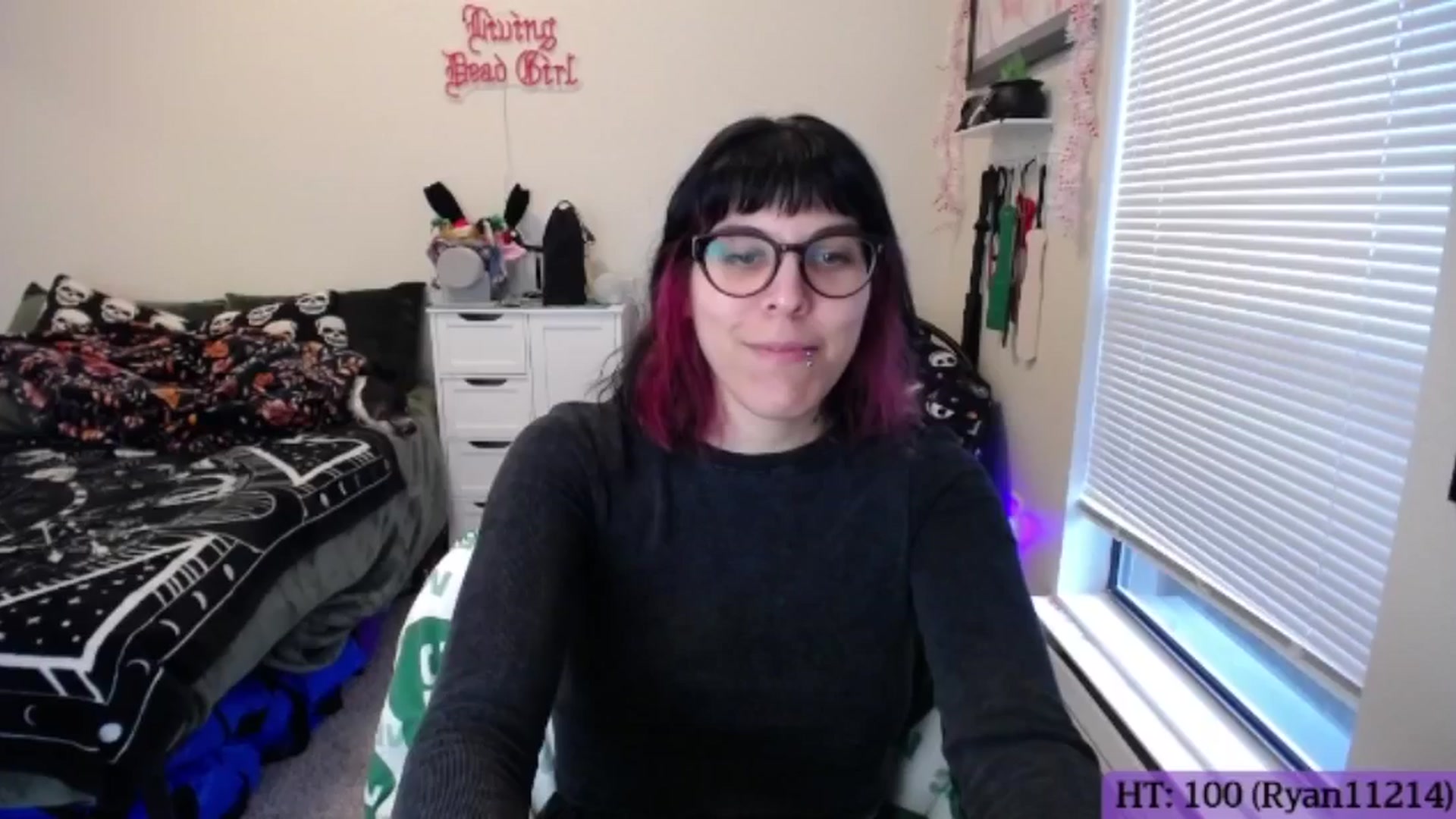Gallery image thumbnail from Keri_'s myfreecams stream on, 01/06/2026, 20:55 image 17 of 20
