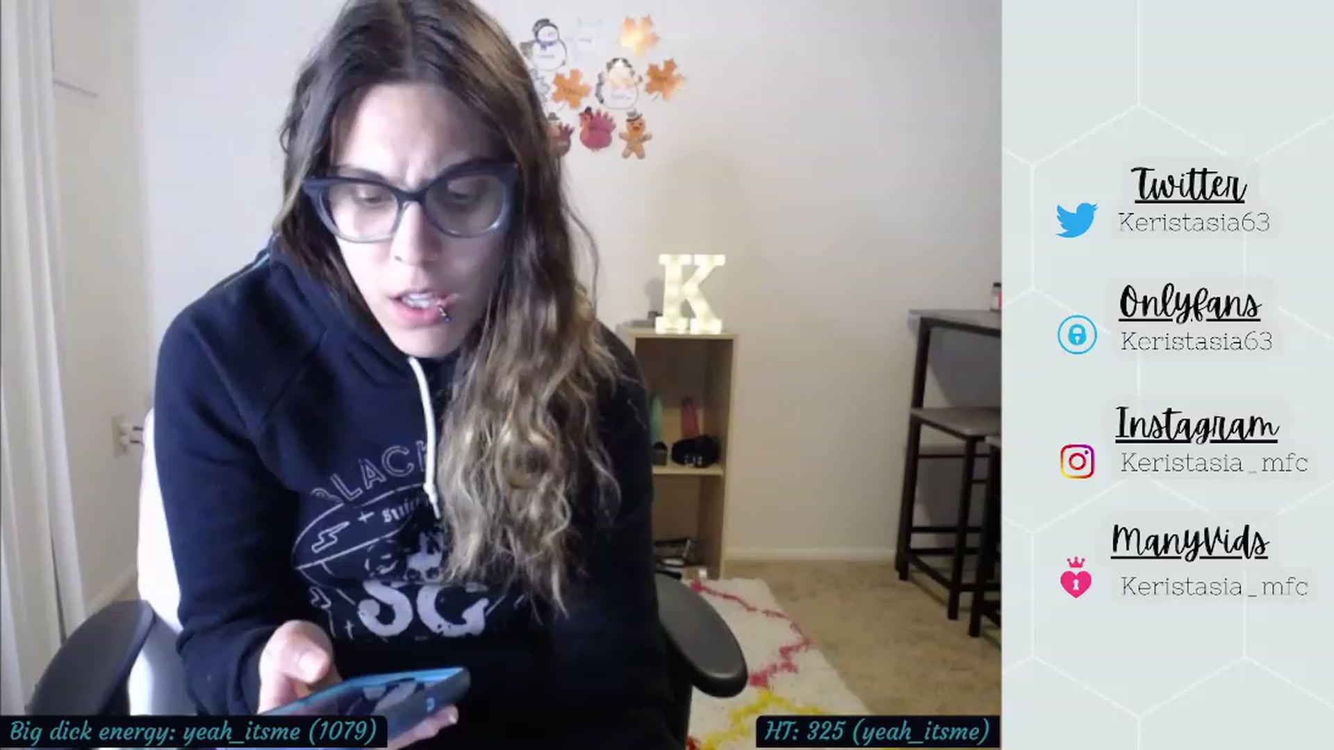 Gallery image thumbnail from Keristasia's myfreecams stream on, 11/21/2022, 01:41 image 15 of 20