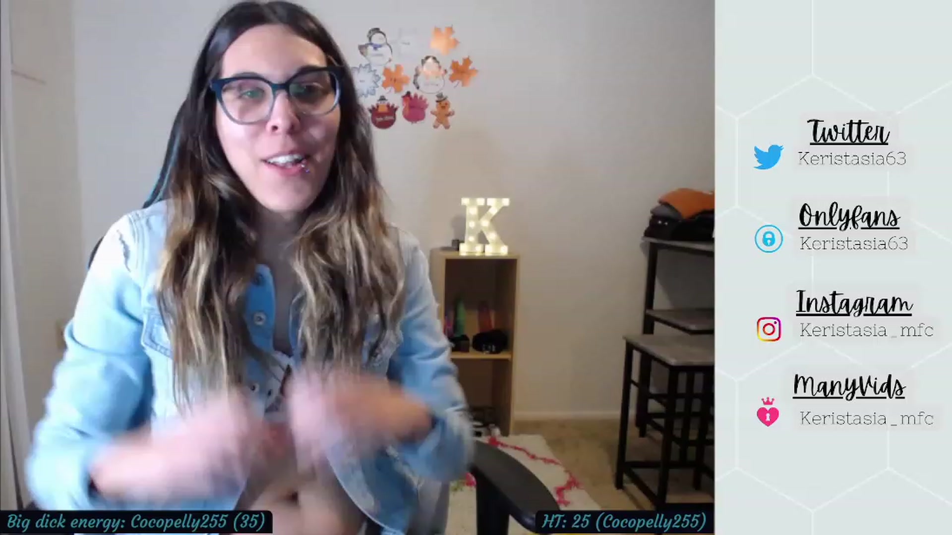 Gallery image thumbnail from Keristasia's myfreecams stream on, 11/23/2022, 24:01 image 17 of 20