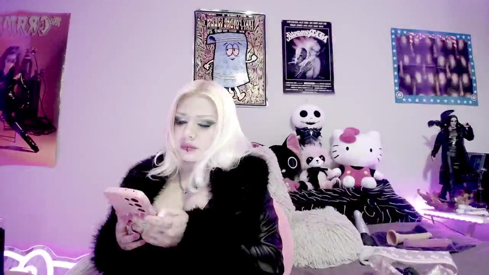Gallery image thumbnail from Ketel's myfreecams stream on, 02/17/2025, 12:56 image 15 of 20